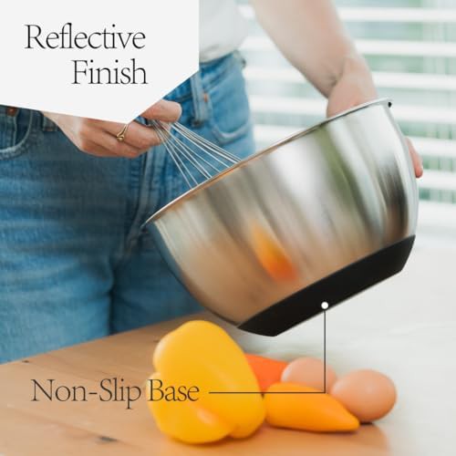 Nesting stainless steel bowls with lids — photo 4