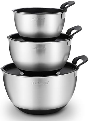 Stackable black mixing bowls with silicone base