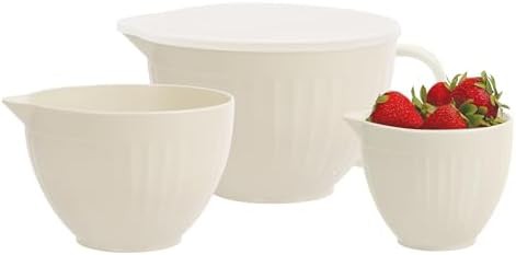Nested plastic mixing bowls with pour spout