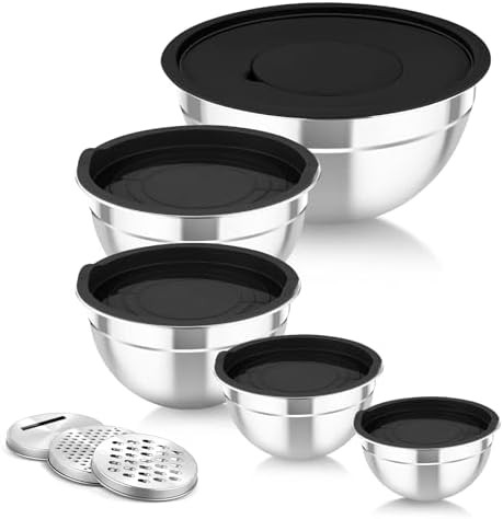 Metal salad bowls with grater lids