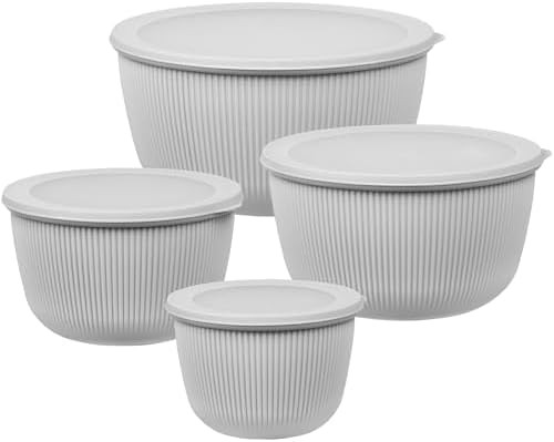 Gray nesting plastic meal prep bowls