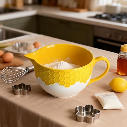 Honeycomb embossed ceramic mixing bowl — photo 4